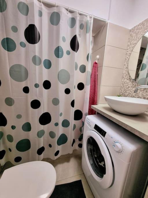Ultracentral Magheru Studio Lägenhet Bukarest Exteriör bild